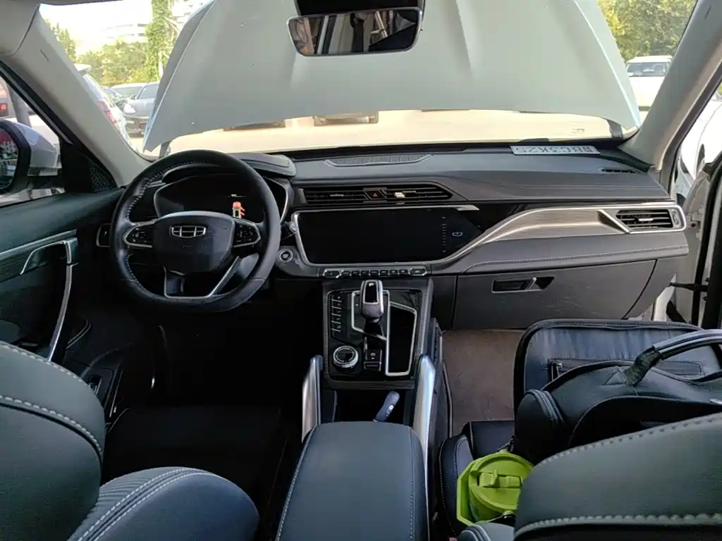 Geely Boyue — миниатюра 10