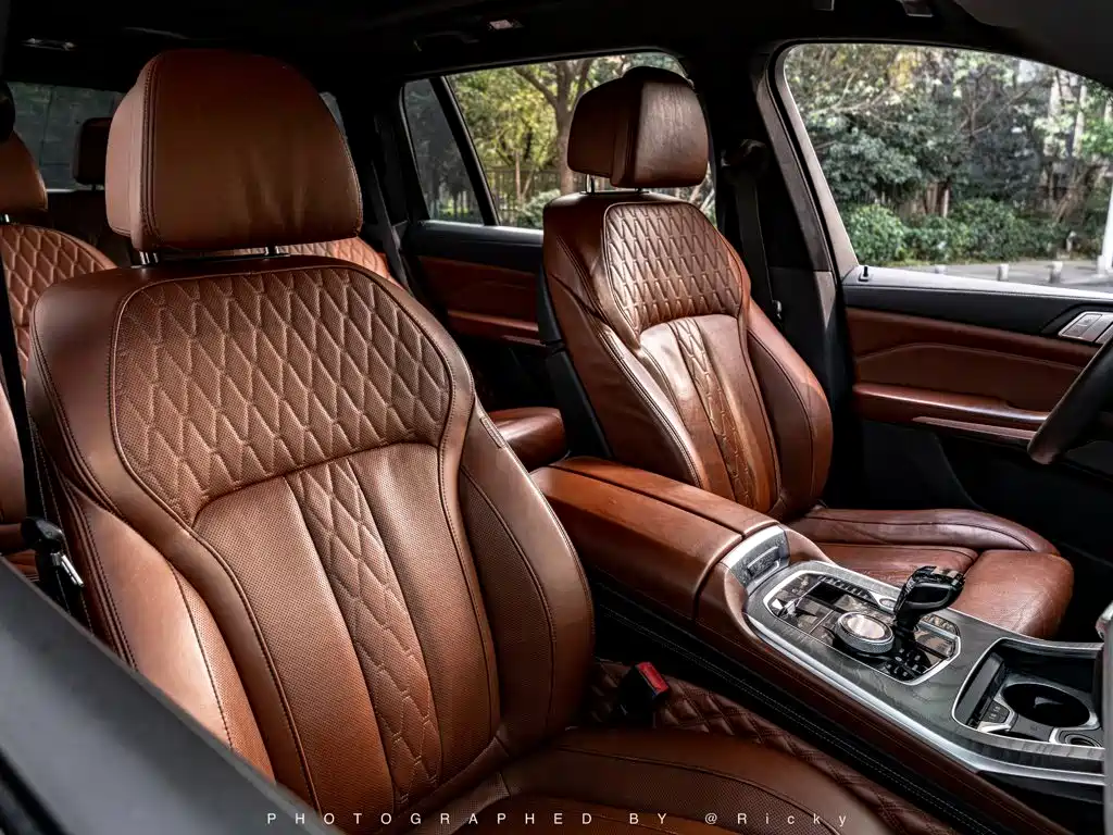 BMW X7 — миниатюра 9