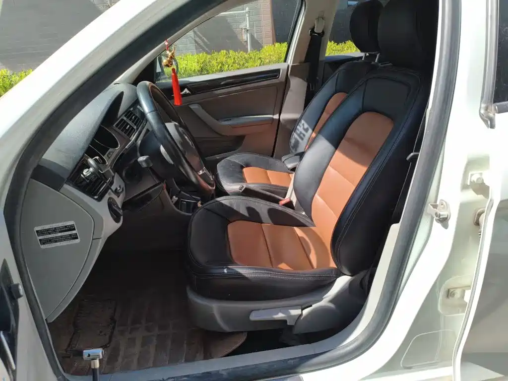 Volkswagen Bora — миниатюра 18