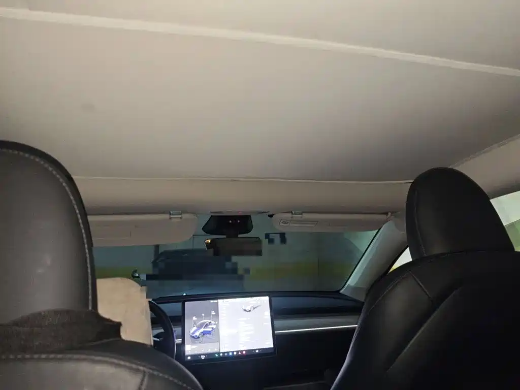 Tesla Model Y — миниатюра 14