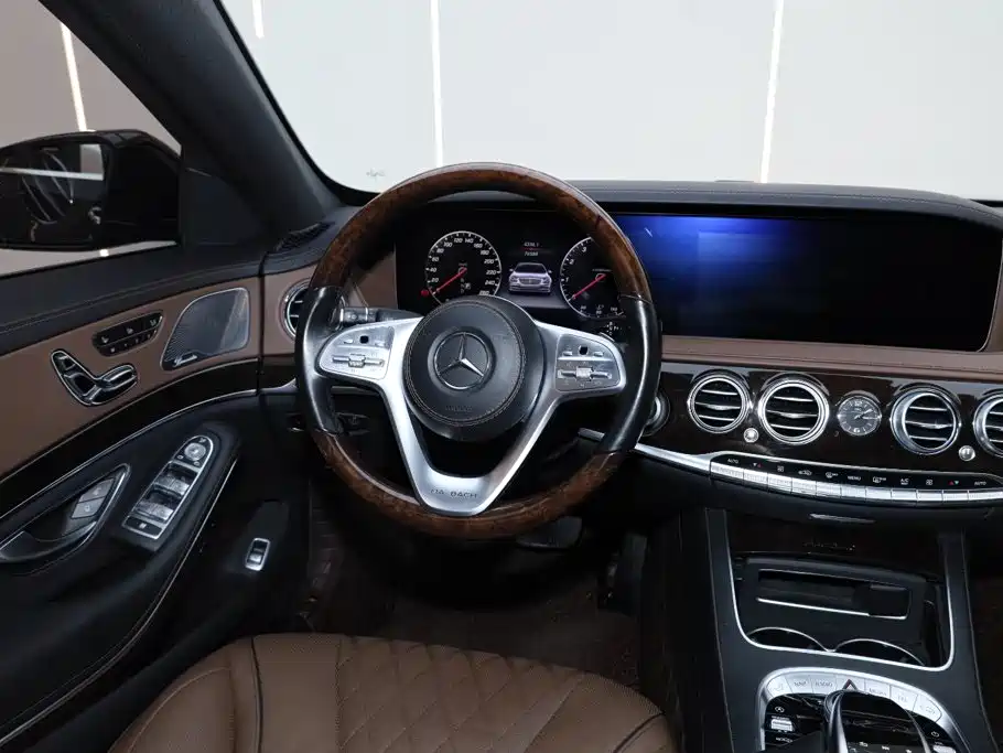 Mercedes-Benz S-Class — миниатюра 17