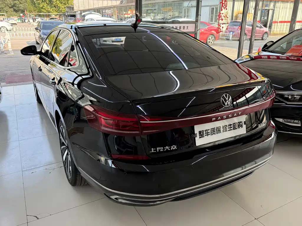 Volkswagen Passat — миниатюра 11