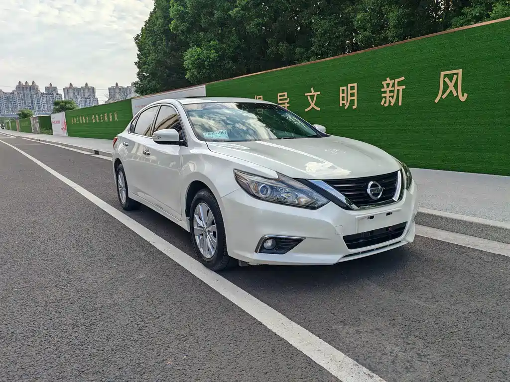 Nissan Teana — миниатюра 2