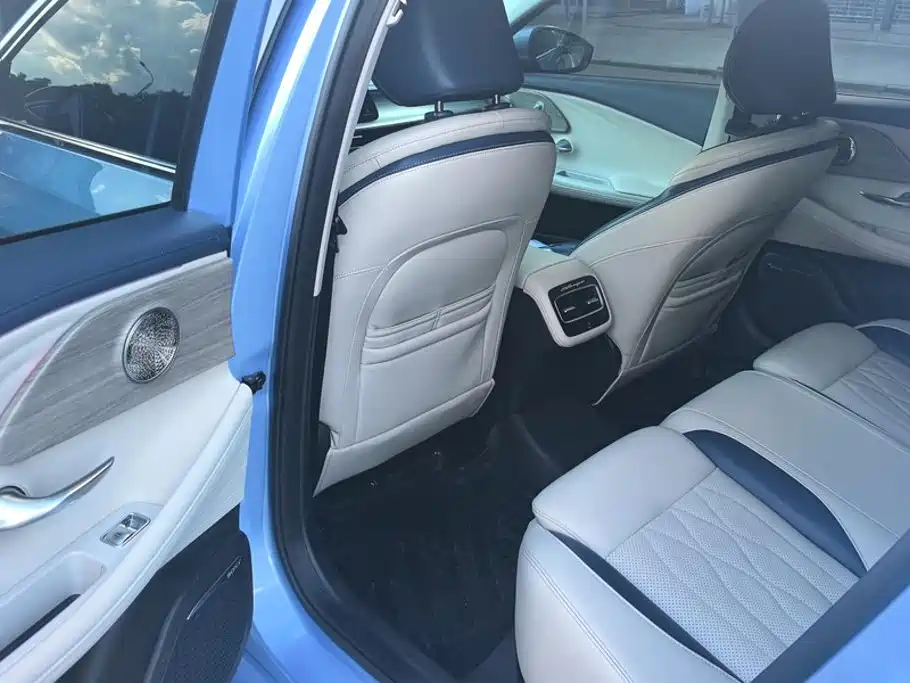 Chery Arrizo 8 — миниатюра 11