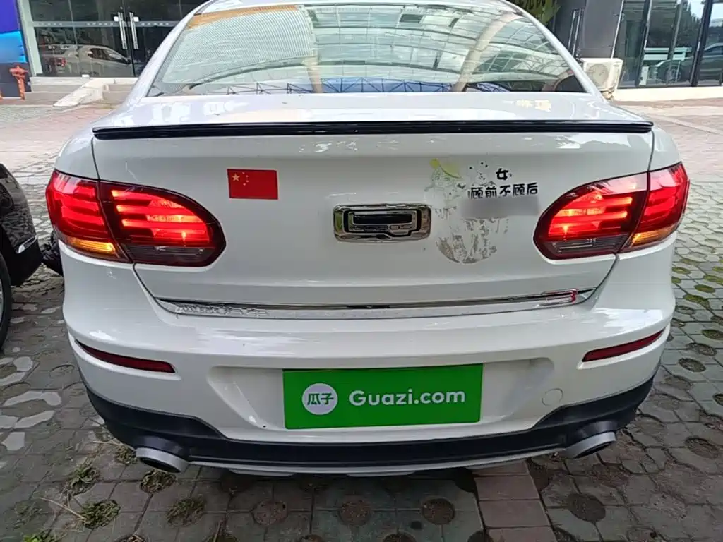 Qoros Qoros 3 — миниатюра 6
