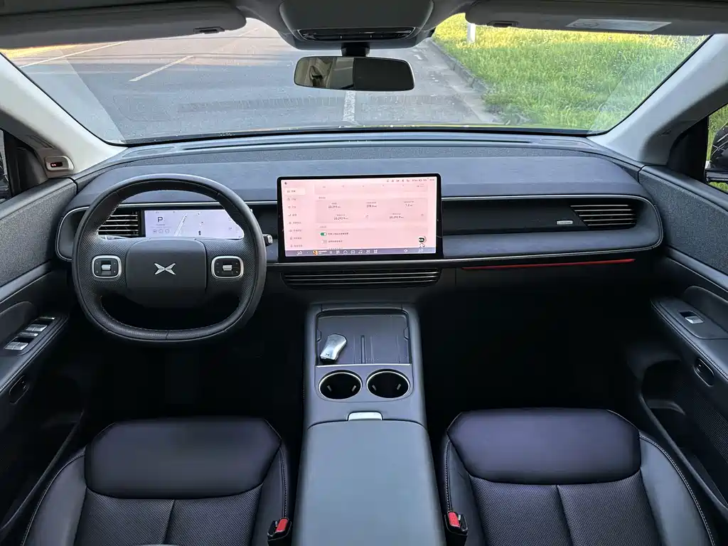 XPeng G6 — миниатюра 20