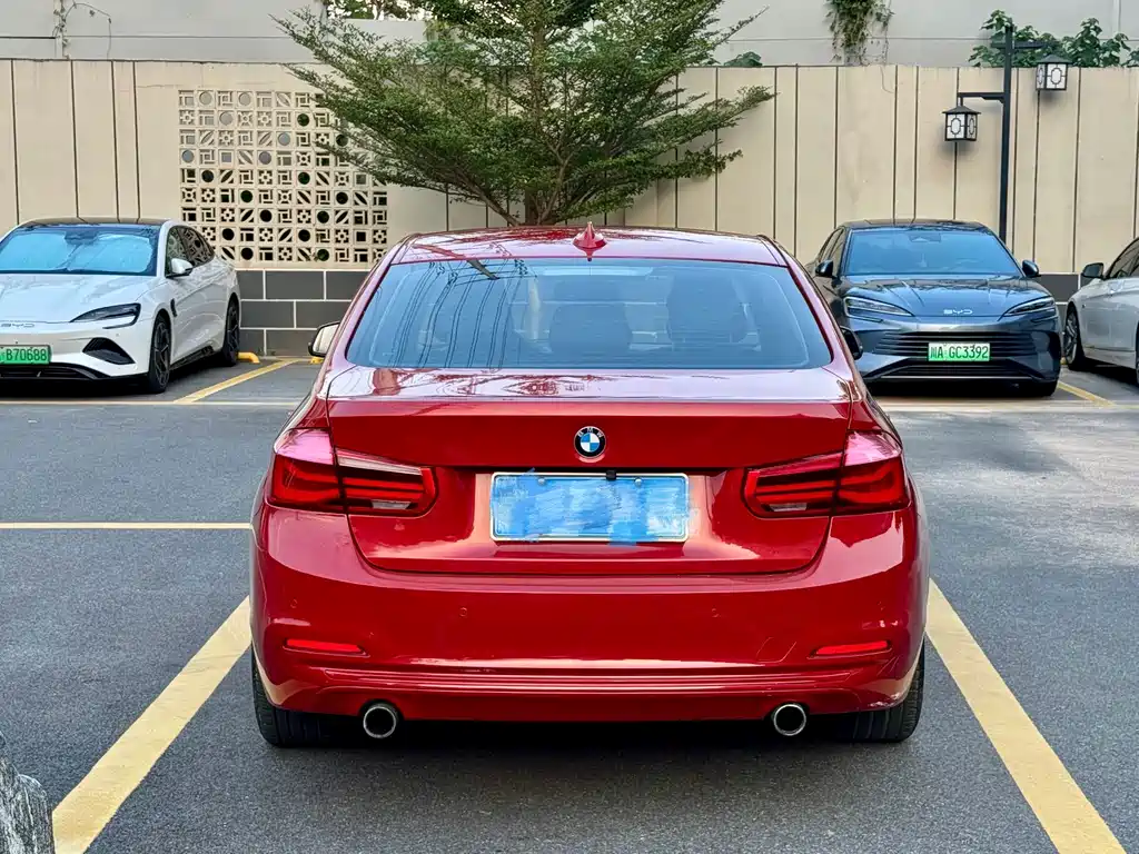 BMW 3 Series — миниатюра 6