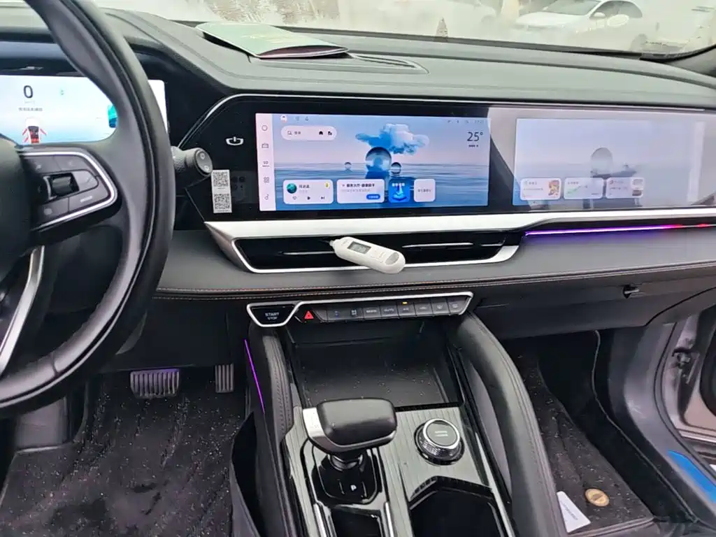 Geely Xingyue L — миниатюра 13