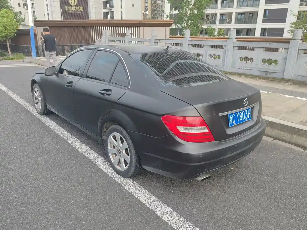 Mercedes-Benz C-Class — миниатюра 7