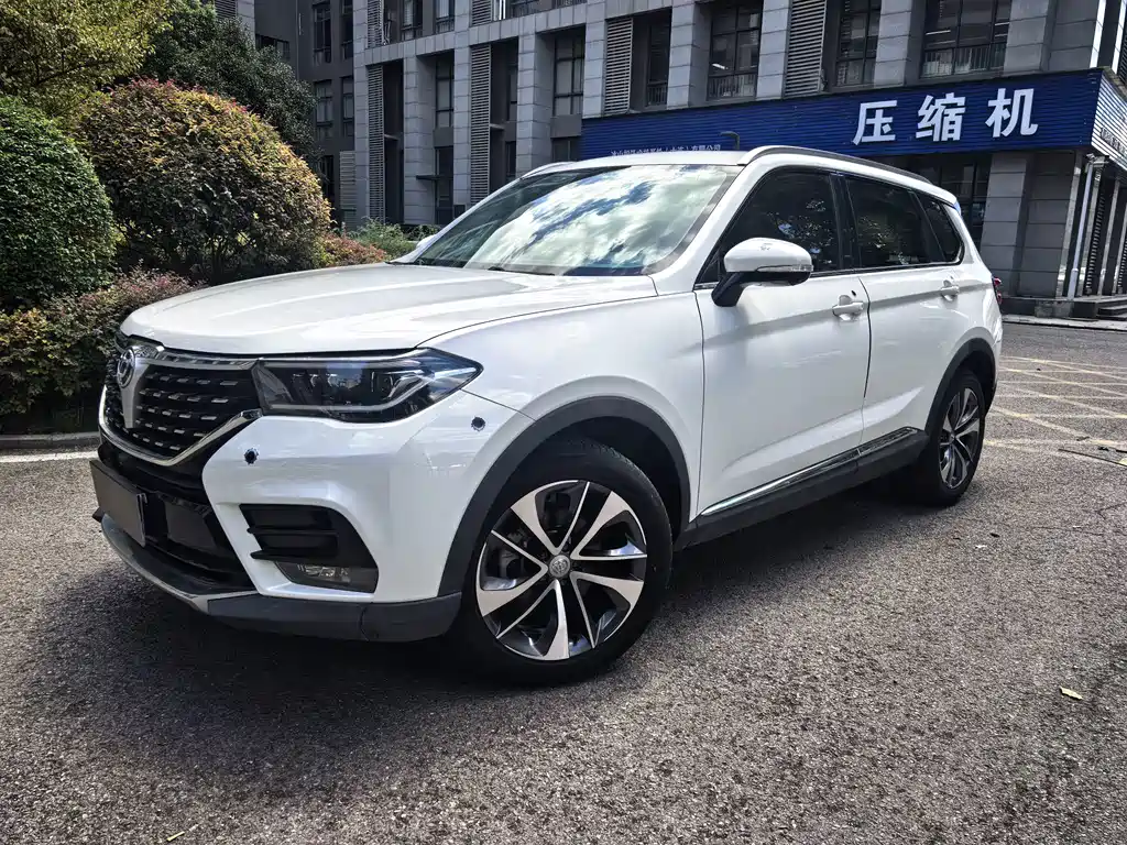 Zhonghua V7 — миниатюра 4