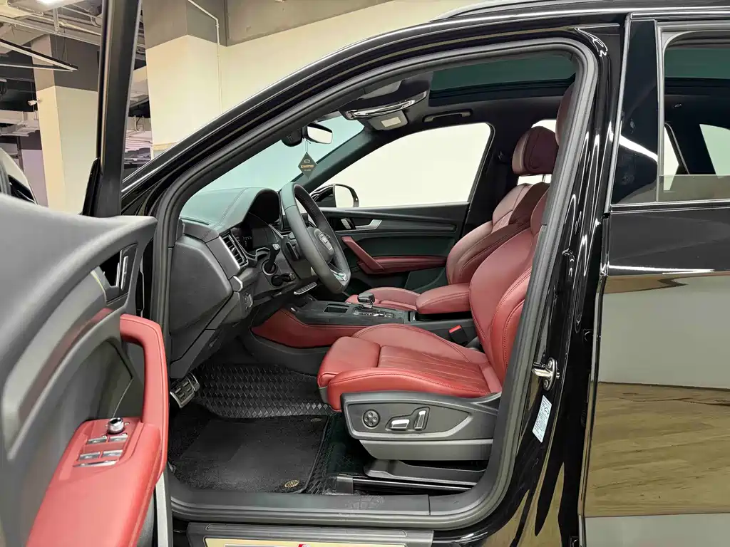 Audi Q5L — миниатюра 9