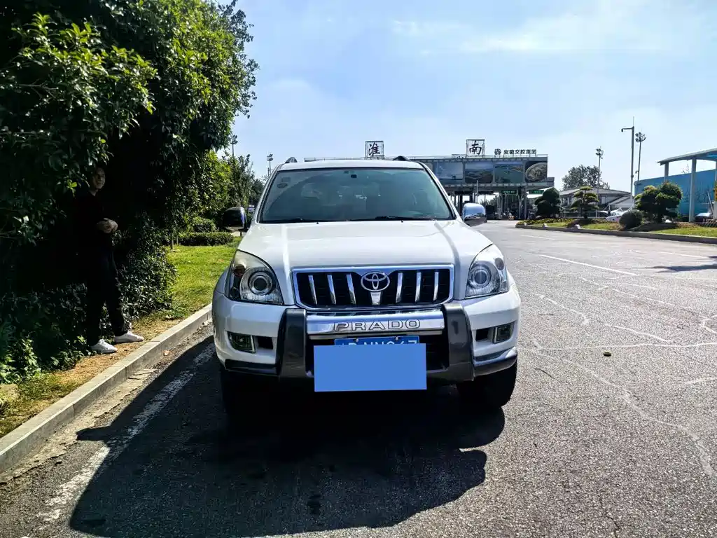 Toyota Prado — миниатюра 2