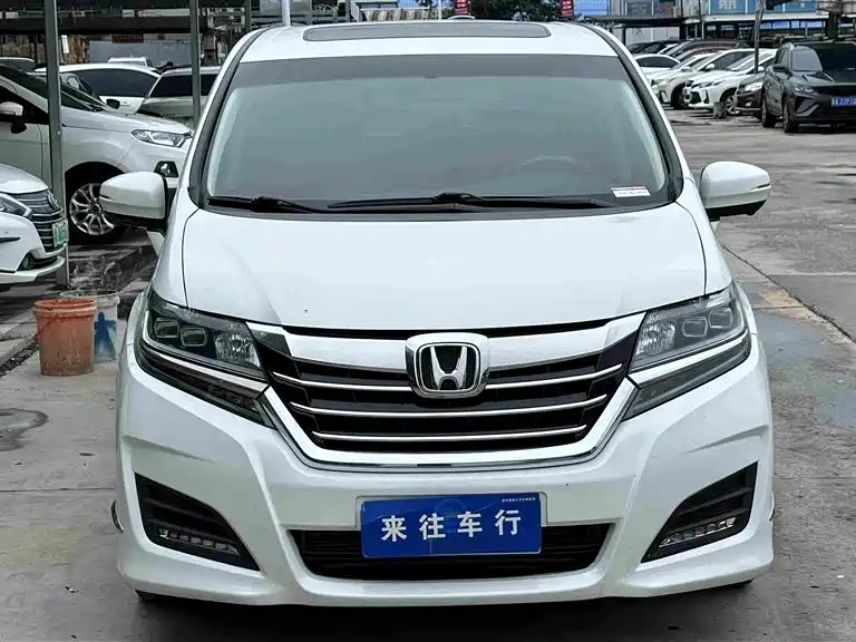 Honda Elysion — миниатюра 2