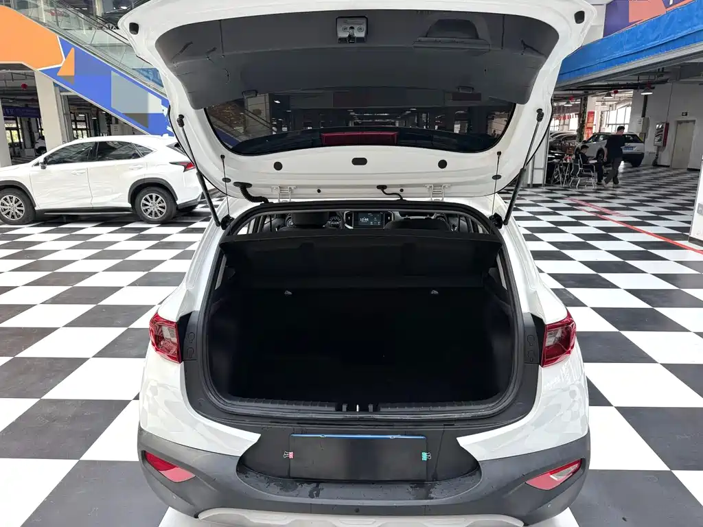 Kia KX1 — миниатюра 14