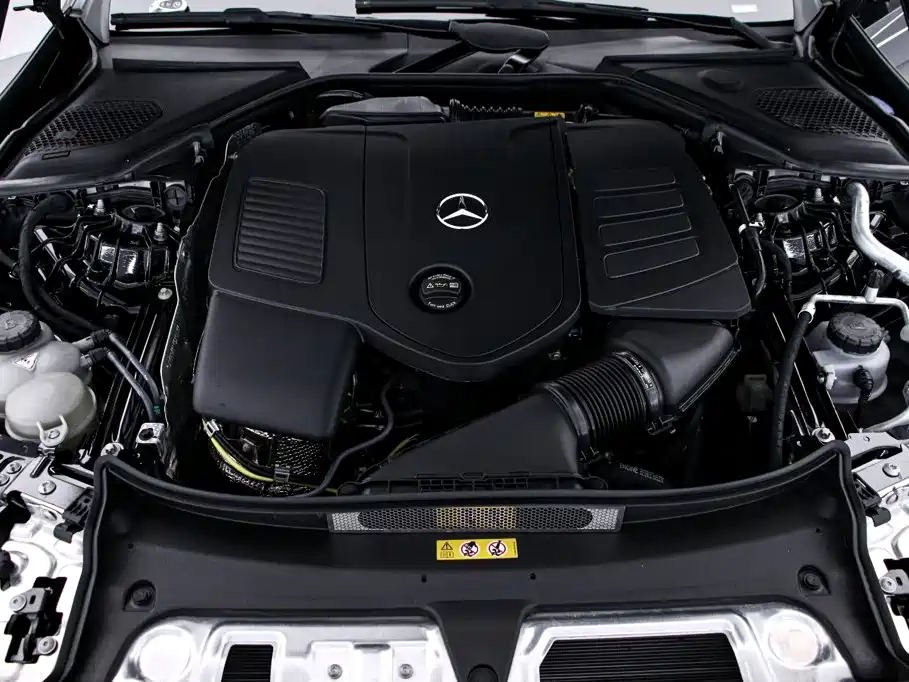 Mercedes-Benz E-Class — миниатюра 20