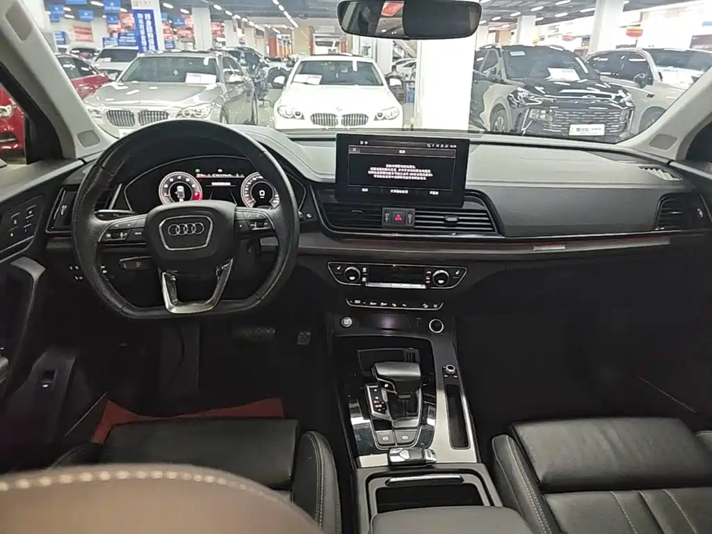 Audi Q5L — миниатюра 10