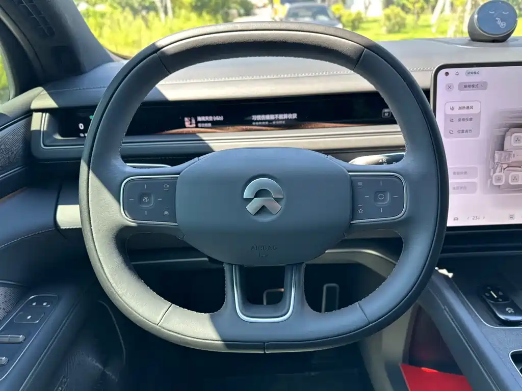 NIO ES8 — миниатюра 14