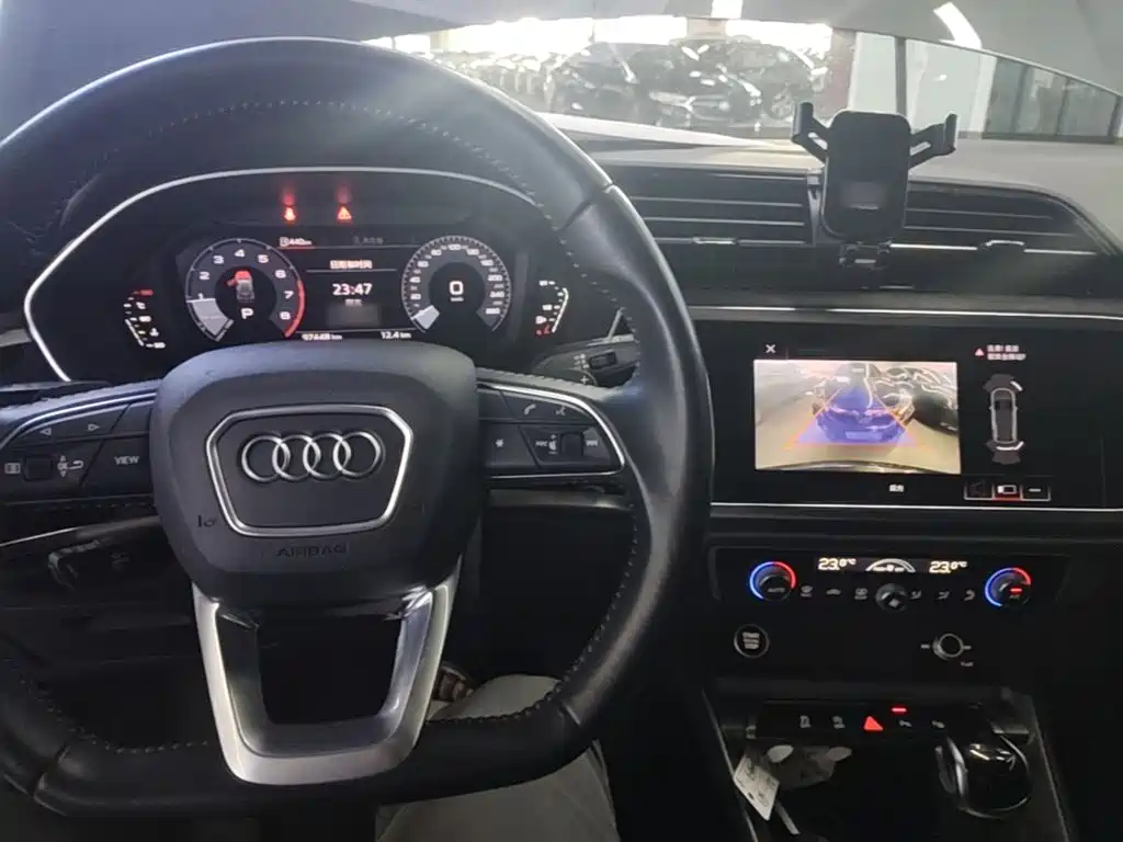 Audi Q3 — миниатюра 10