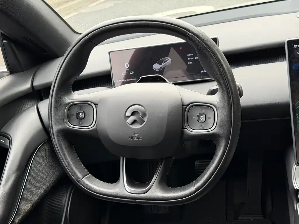 NIO ET5T — миниатюра 15