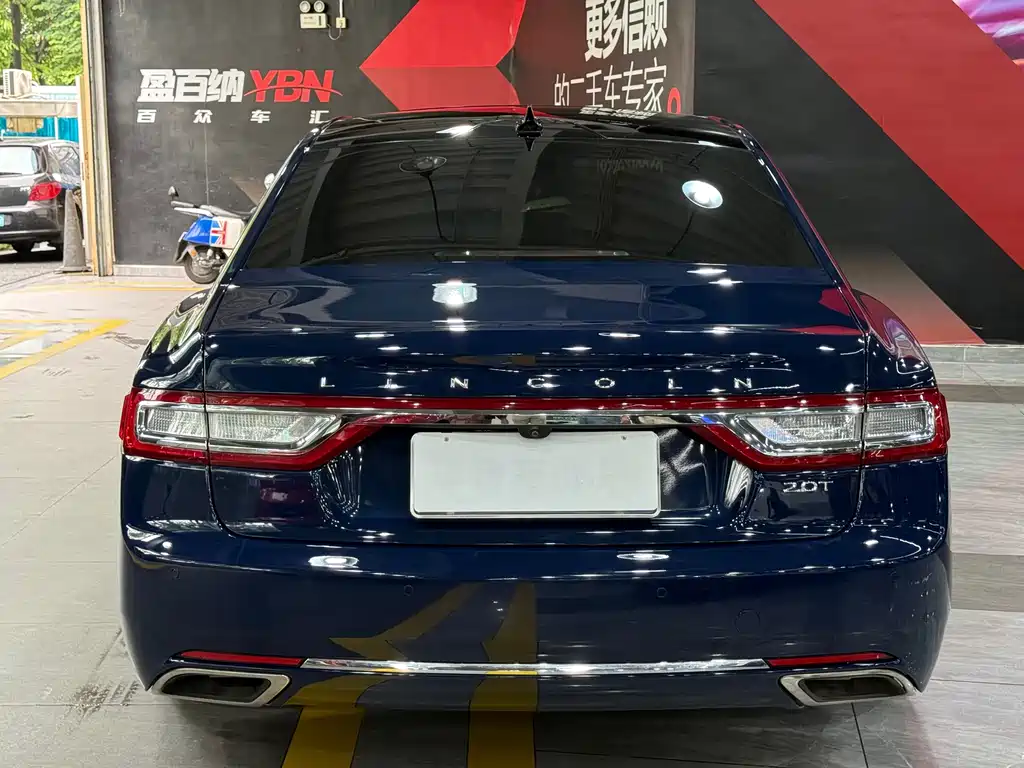 Lincoln Continental — миниатюра 5