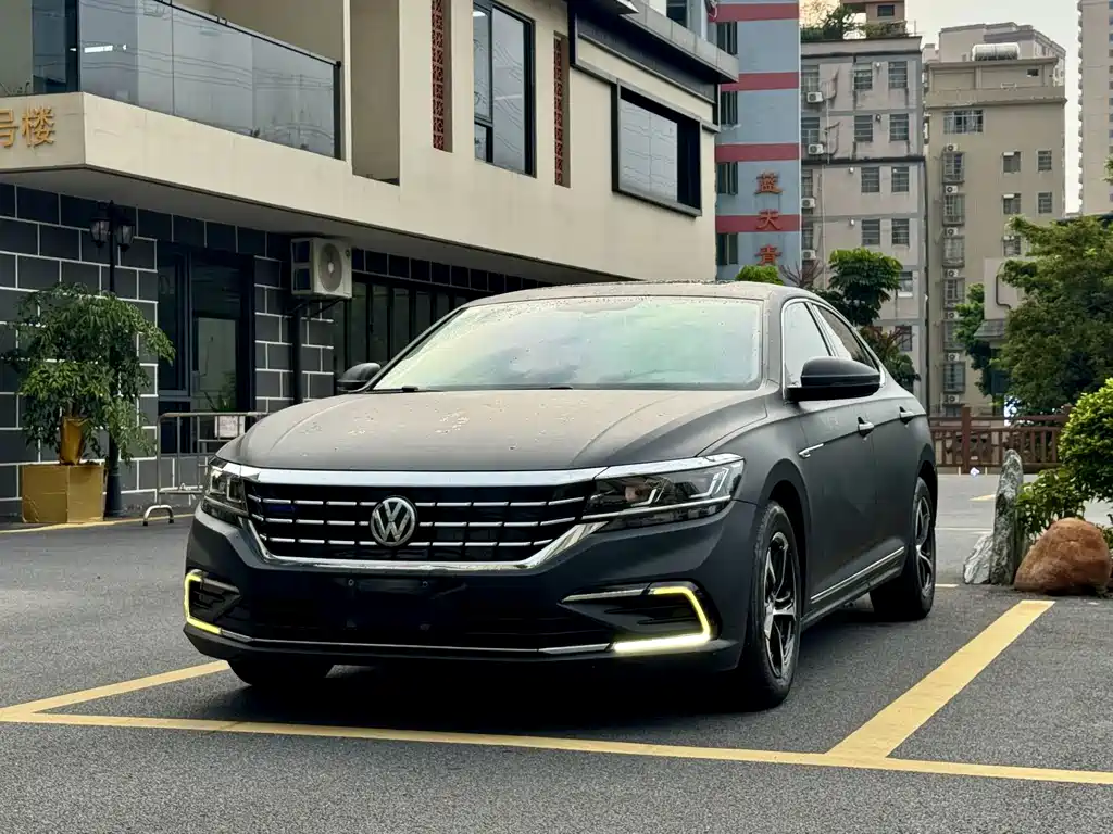 Volkswagen Passat PHEV