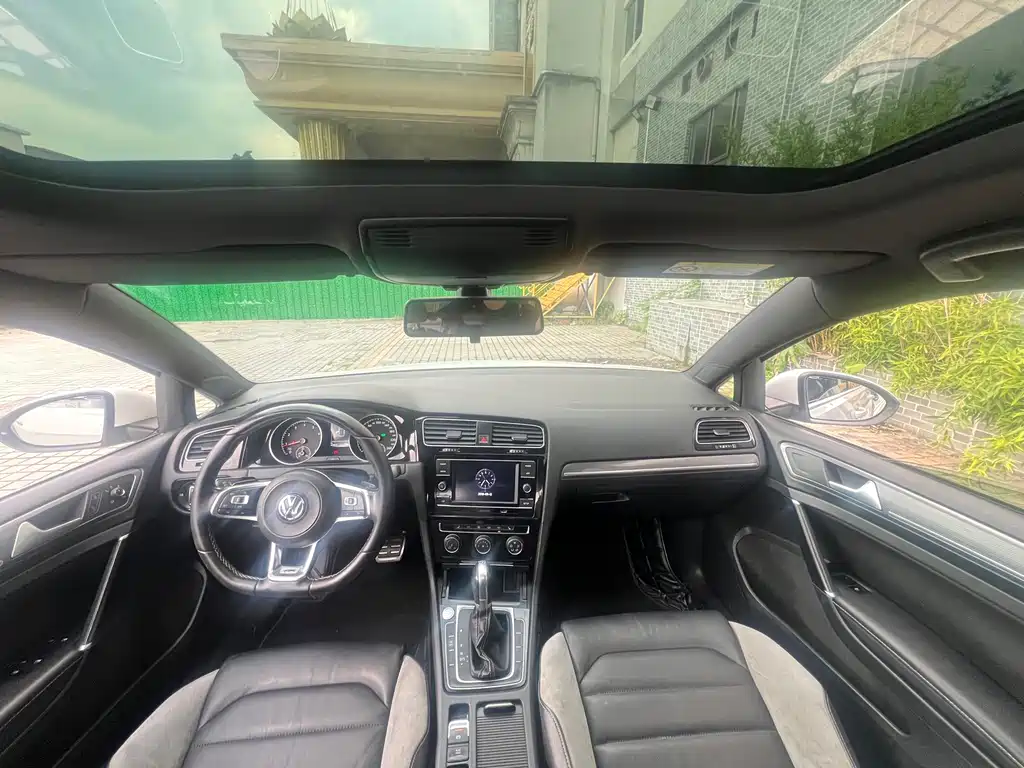 Volkswagen Golf — миниатюра 15