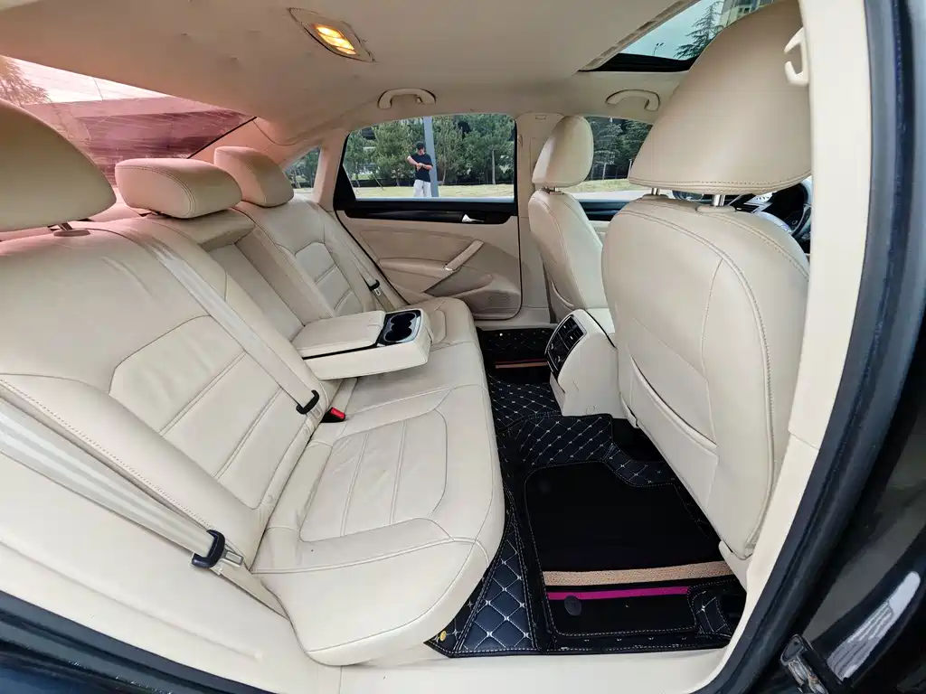 Volkswagen Passat — миниатюра 15