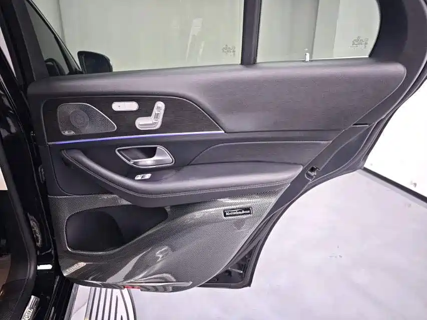 Mercedes-Benz GLE (Import) — миниатюра 19