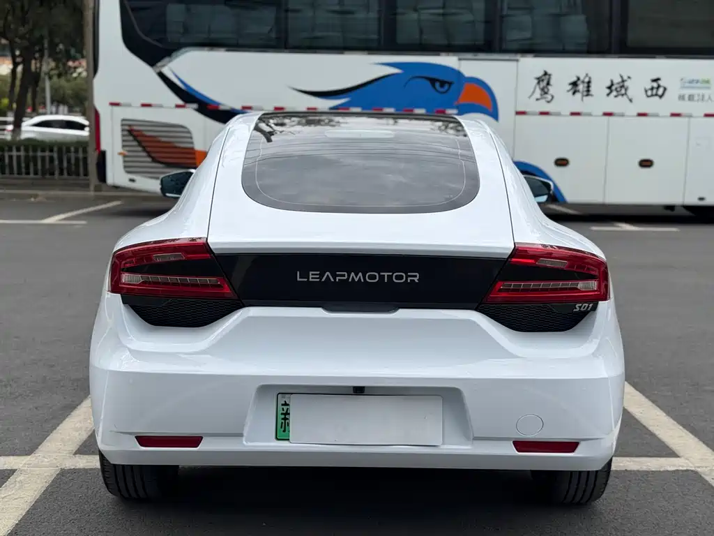 Leapmotor Leapmotor S01 — миниатюра 10