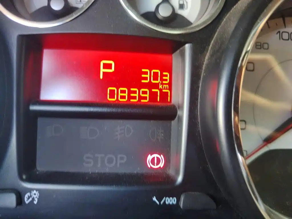 Peugeot 308 — миниатюра 8