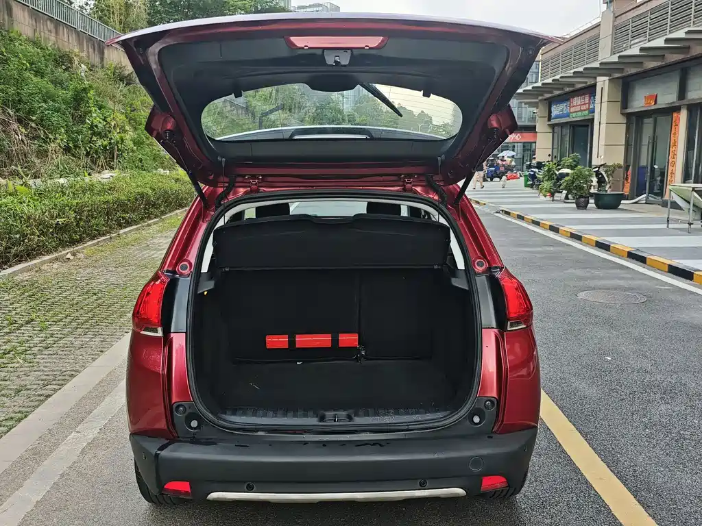 Peugeot 2008 — миниатюра 9