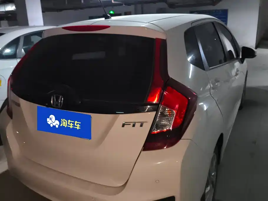 Honda Fit — миниатюра 3