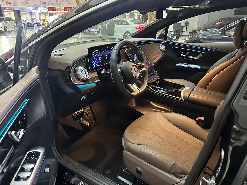 Mercedes-Benz EQE — миниатюра 5