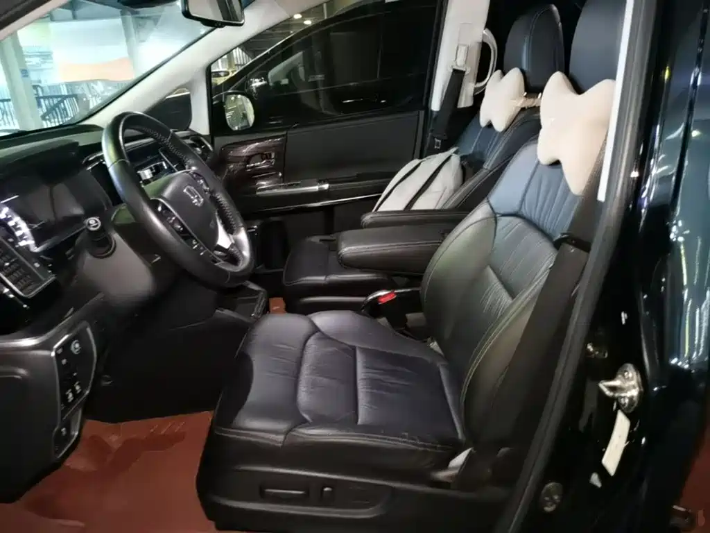 Honda Elysion — миниатюра 15