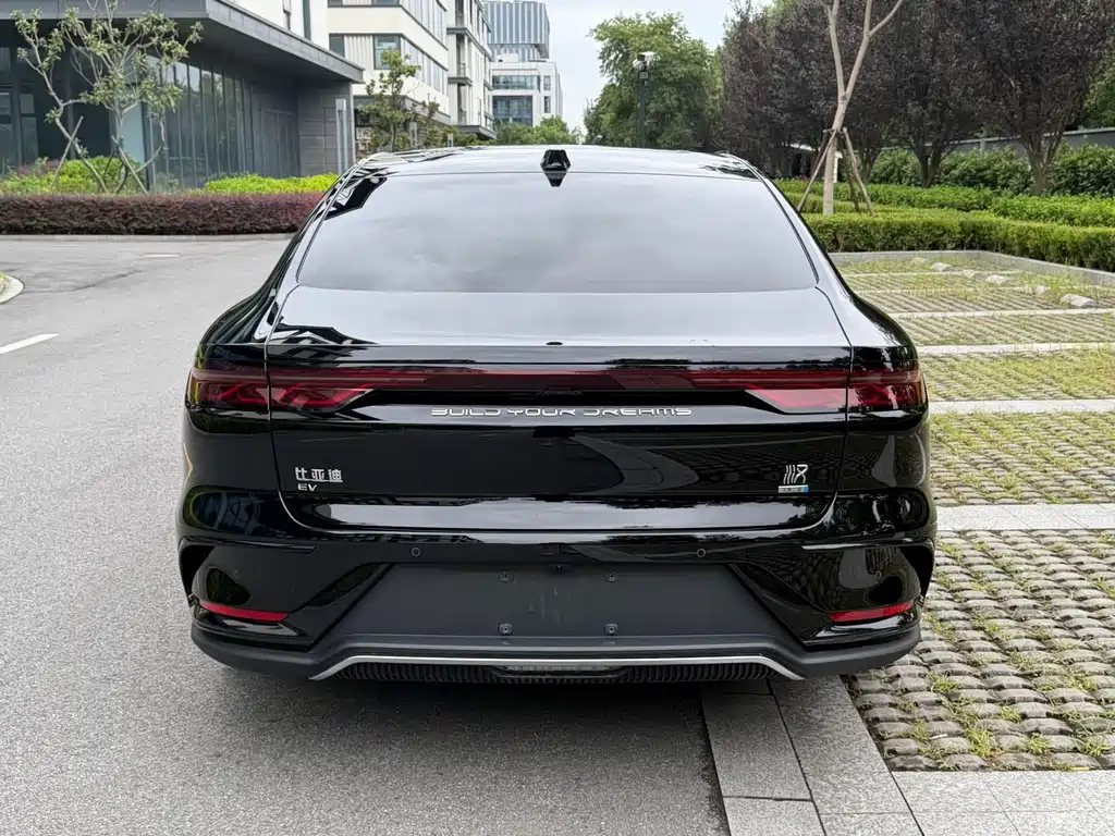 BYD Han — миниатюра 5