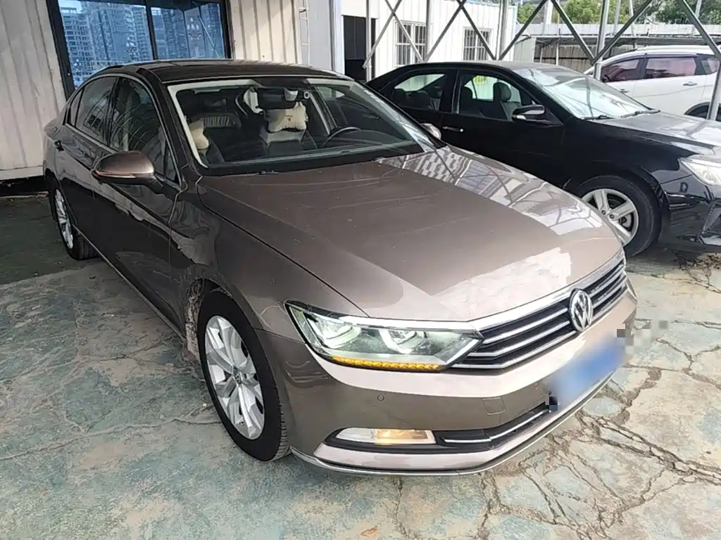 Volkswagen Magotan — миниатюра 4