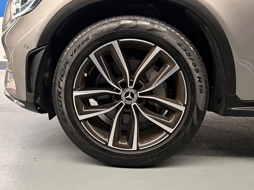Mercedes-Benz GLC — миниатюра 15