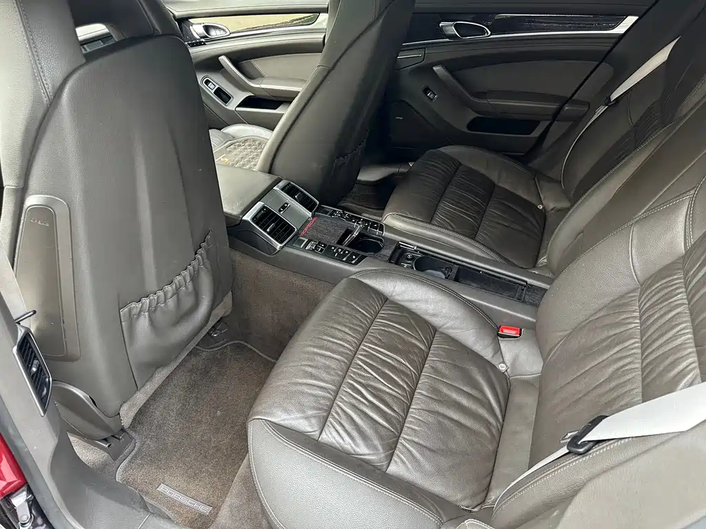 Porsche Panamera — миниатюра 11