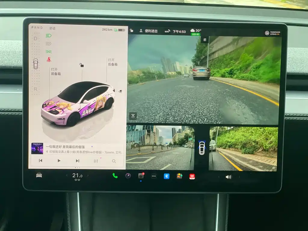 Tesla Model Y — миниатюра 8