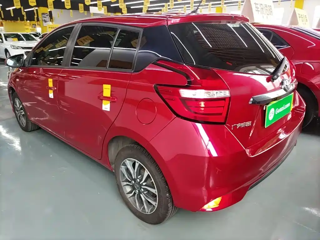 Toyota Yaris L — миниатюра 5