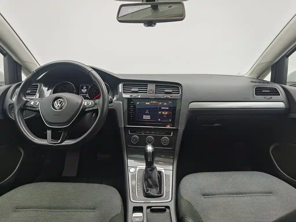 Volkswagen Golf — миниатюра 5