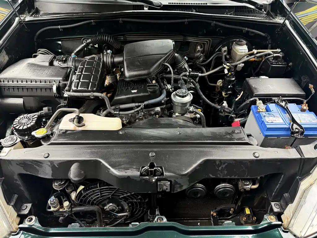 Toyota Land Cruiser Prado 2007 2.7L MT