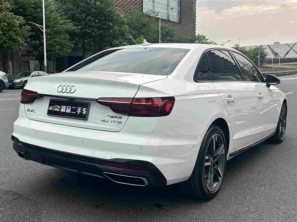Audi A4L — миниатюра 7