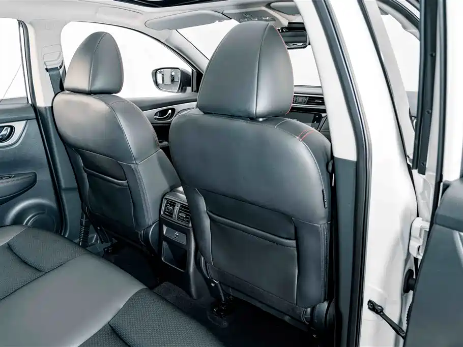 Nissan Qashqai — миниатюра 20