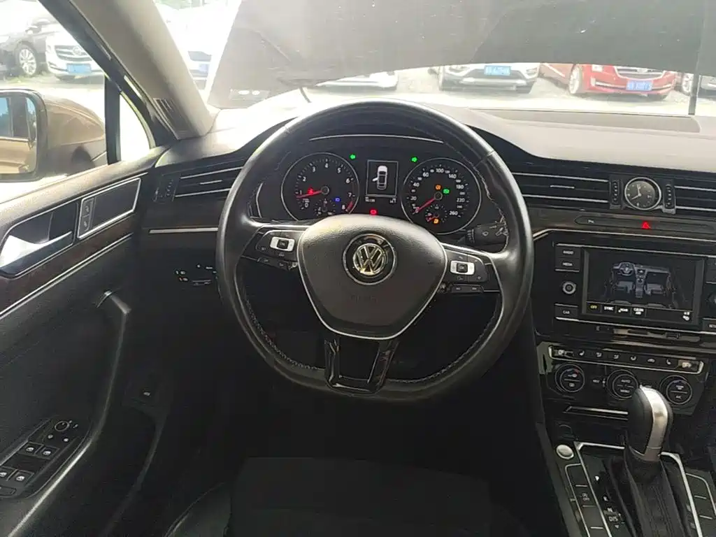 Volkswagen Magotan — миниатюра 11