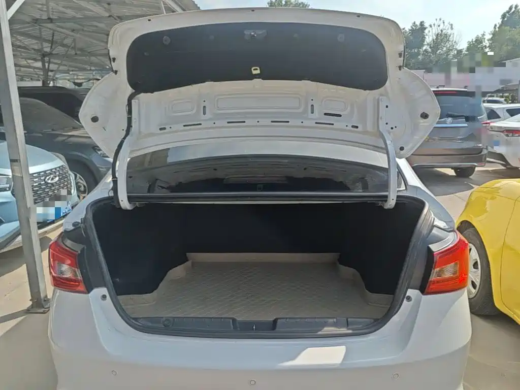 Chery Arrizo 5 — миниатюра 15