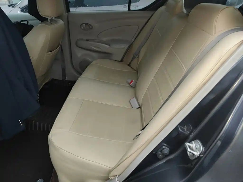 Nissan Sunny — миниатюра 17