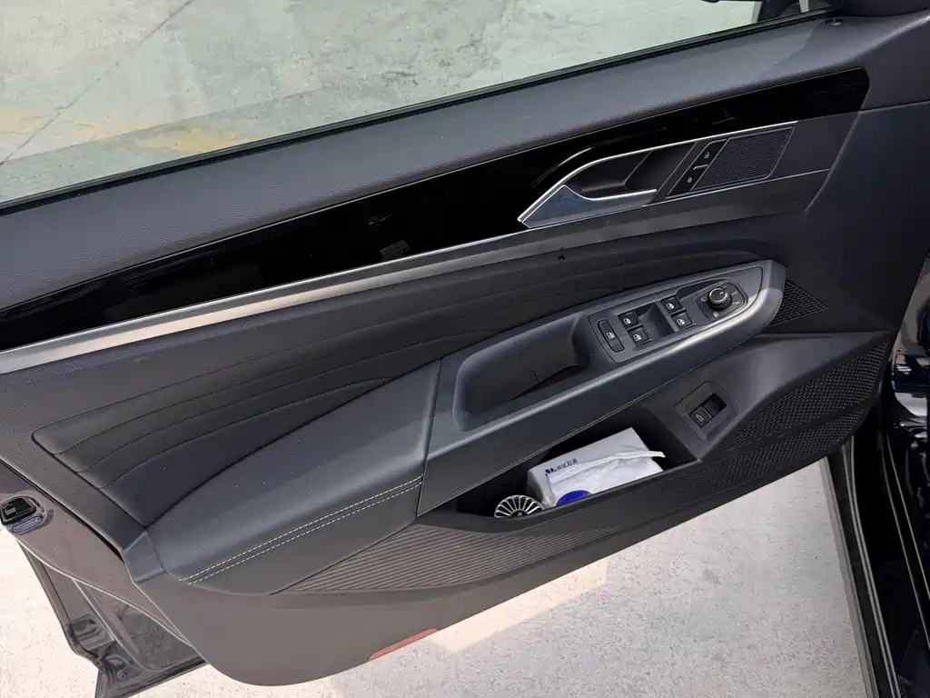 Volkswagen Passat — миниатюра 6