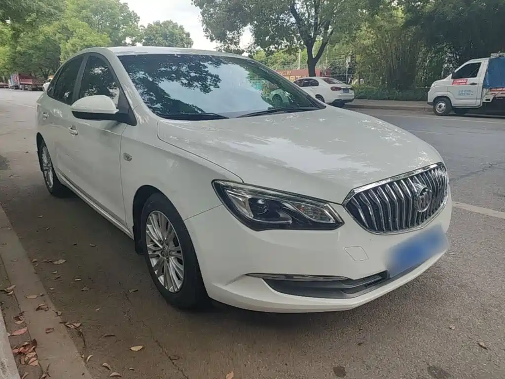 Buick Excelle — миниатюра 4