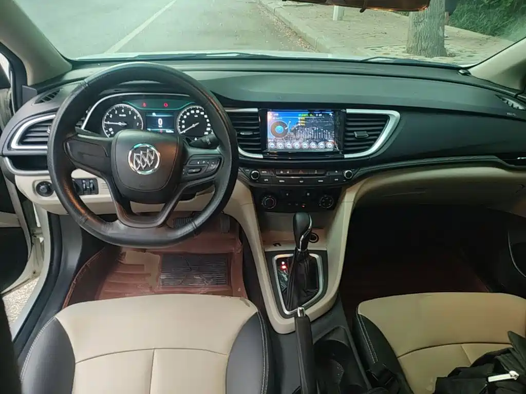 Buick Excelle — миниатюра 10